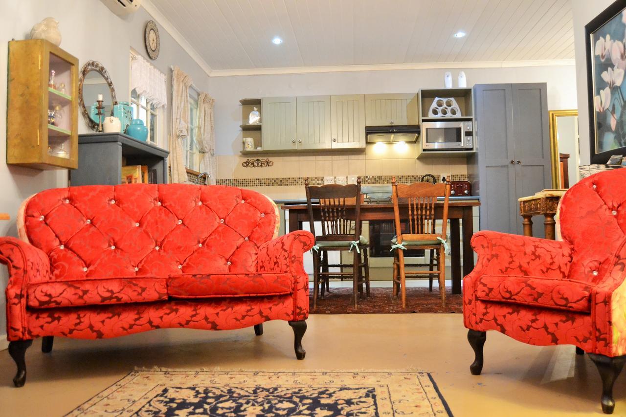 Versailles Self-Catering Wellington Exterior foto